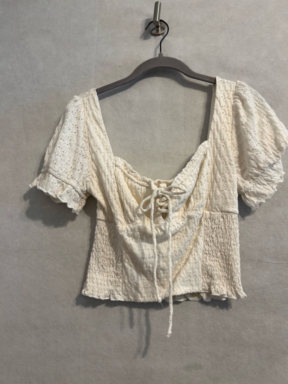 Women's Cream Lace-Up Puff Sleeve Top milkmaid Y2K large femenine romantic